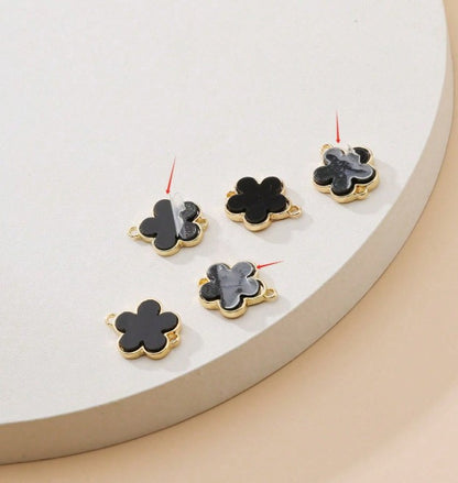 Conjunto de collar con colgante de trébol