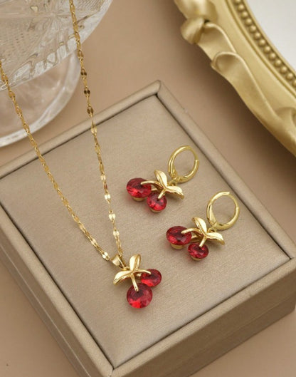 Set de Joyería "Dulce Cereza" en Acero Dorado