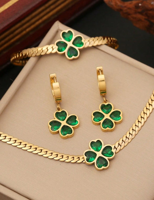 set de joyería en acero inoxidable con forma de corazón verde
