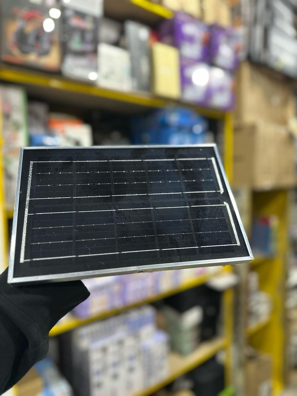 CAMARA DE SEGURIDAD CON PANEL SOLAR