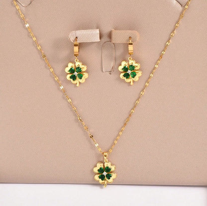 Collar "Trébol Mosaico" en Acero Inoxidable