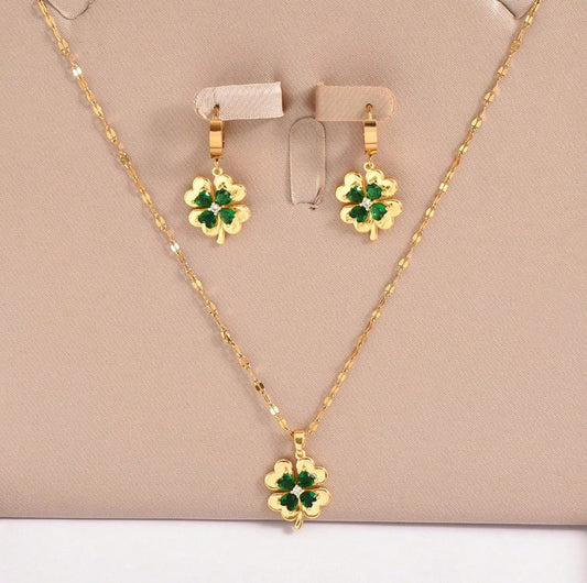 Collar "Trébol Mosaico" en Acero Inoxidable